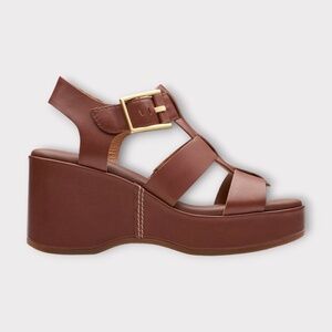 Clarks Manon Cove Womens Sandals. Tan Leather. 26176295